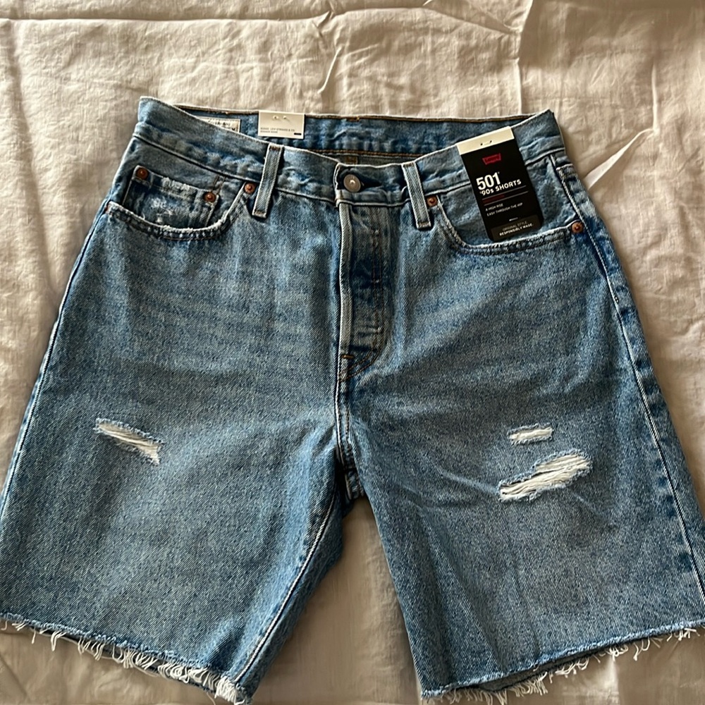 Women’s Levi’s 501 ‘90s shorts